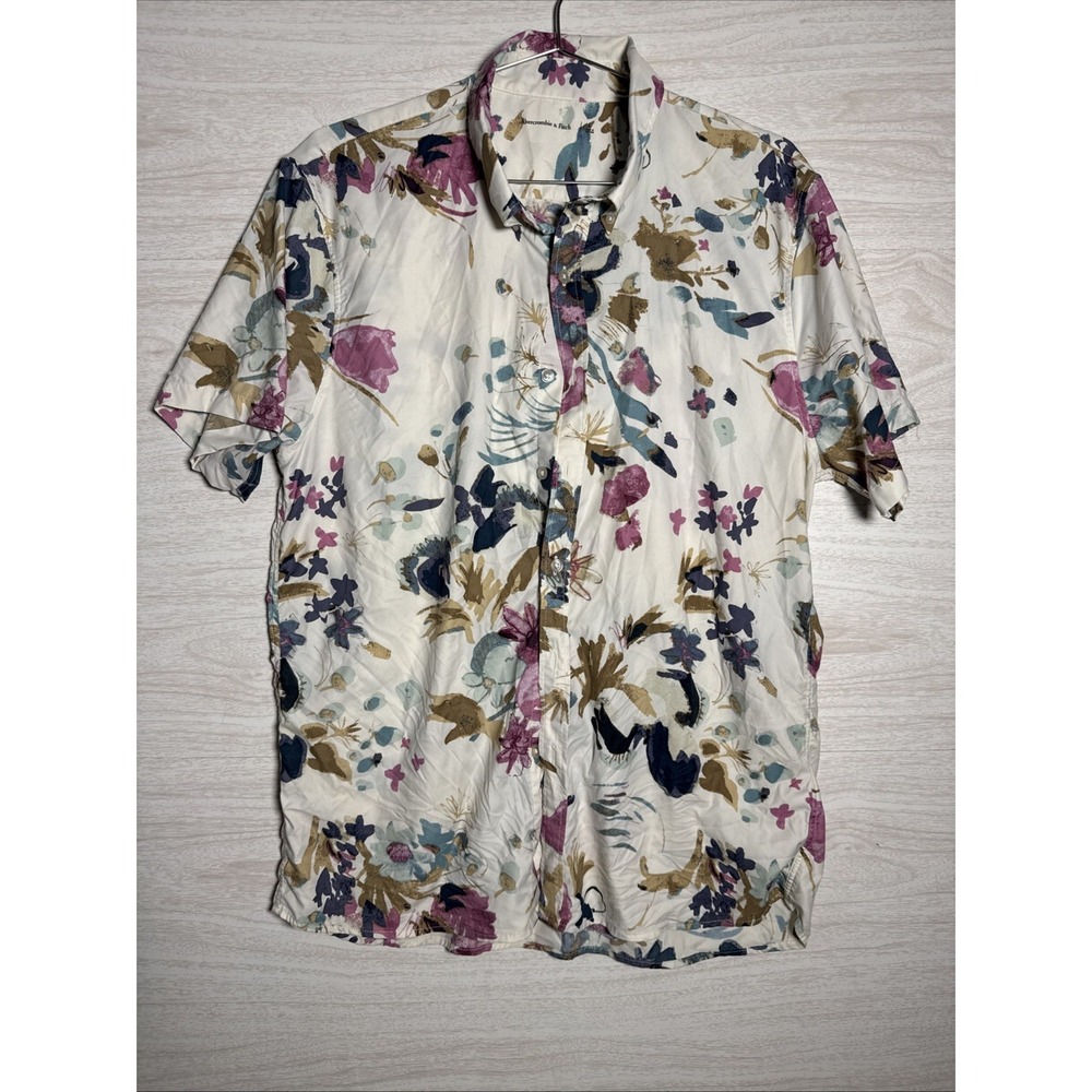Abercrombie & Fitch White Floral Short Sleeve Button-Down Shirt